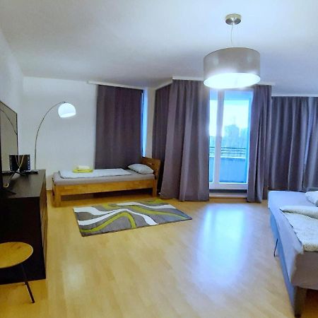 Lea-Apartment, 2 Raum, Balkon Tg Zentral Am Park Lipsia Esterno foto