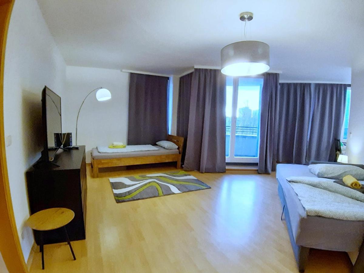 Lea-Apartment, 2 Raum, Balkon Tg Zentral Am Park Lipsia Esterno foto
